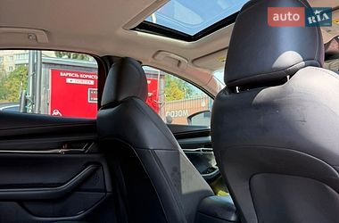 Седан Mazda 3 2024 в Киеве