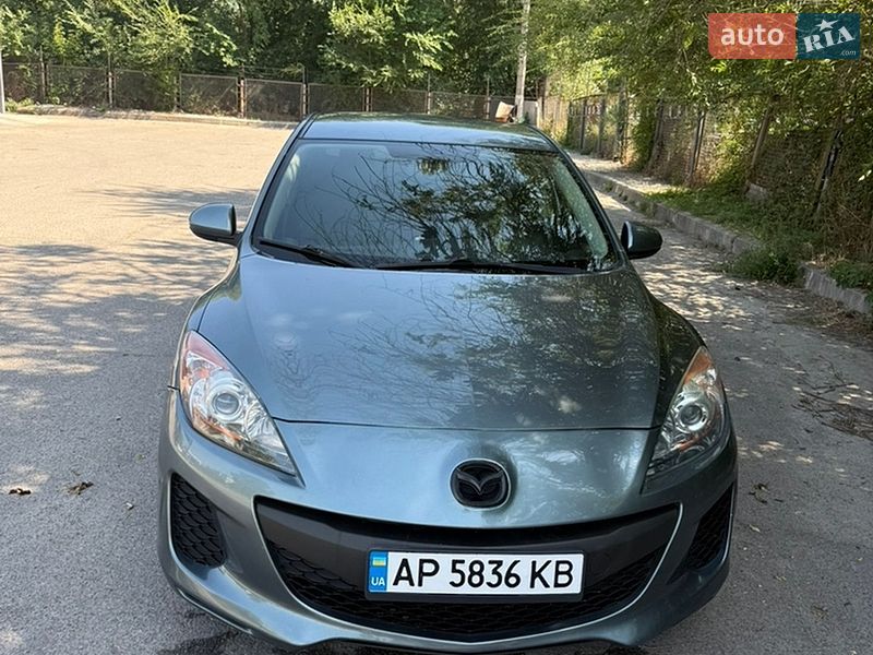 Седан Mazda 3 2012 в Запоріжжі
