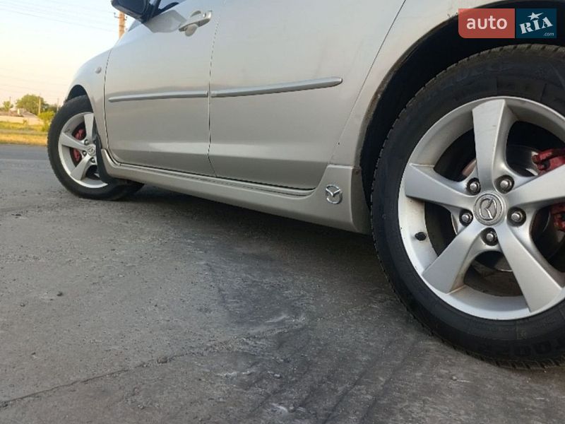 Хетчбек Mazda 3 2005 в Павлограді
