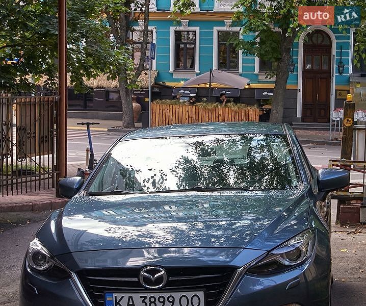 Седан Mazda 3 2015 в Киеве фото 5 Седан Mazda 3 2015 в Киеве