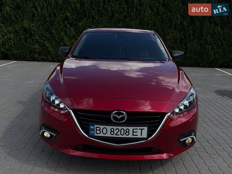 Mazda 3, фото з оголошення