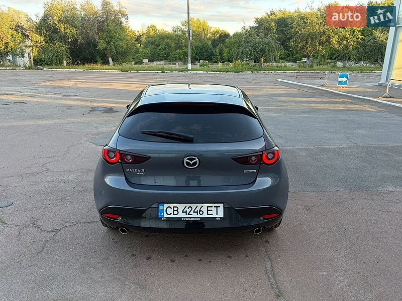 Хетчбек Mazda 3 2023 в Чернігові