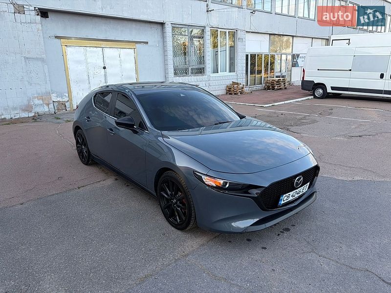 Хетчбек Mazda 3 2023 в Чернігові