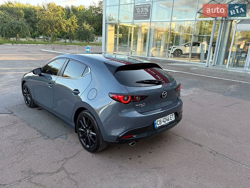 Хетчбек Mazda 3 2023 в Чернігові