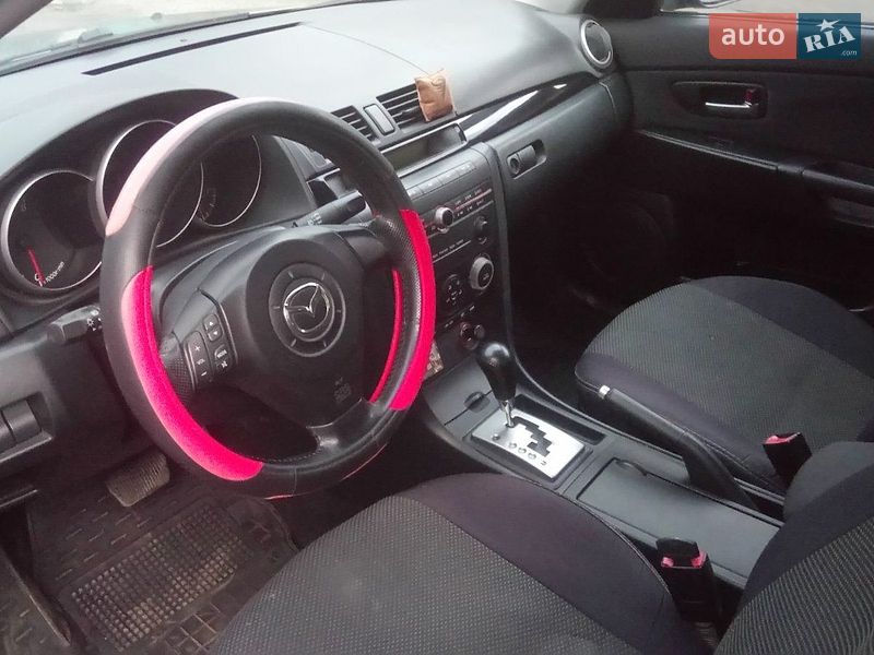 Седан Mazda 3 2004 в Черноморске