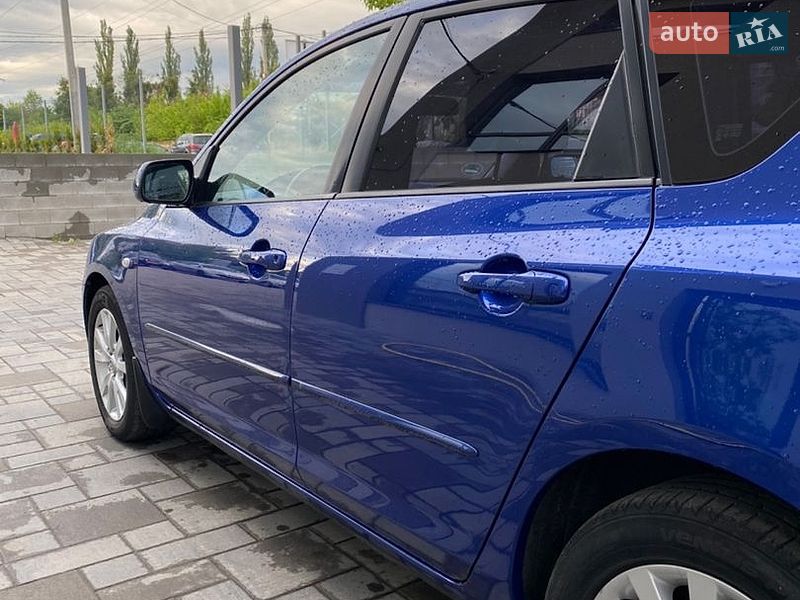 Хетчбек Mazda 3 2007 в Рівному