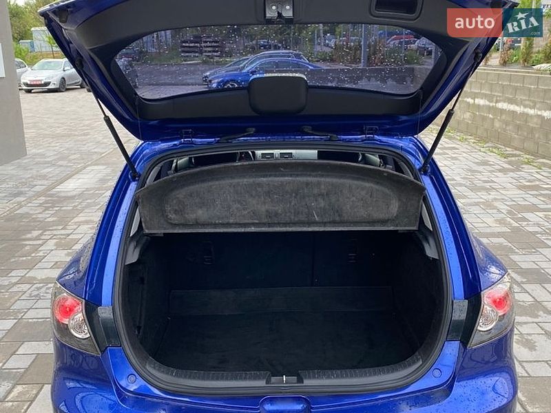 Хетчбек Mazda 3 2007 в Рівному