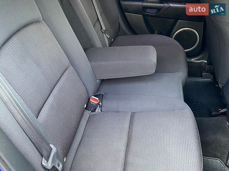 Хетчбек Mazda 3 2007 в Рівному