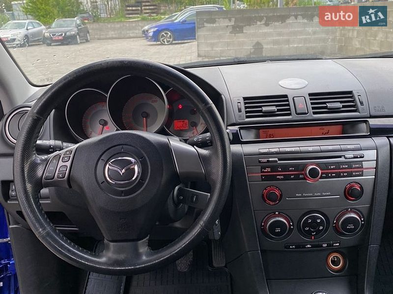 Хетчбек Mazda 3 2007 в Рівному