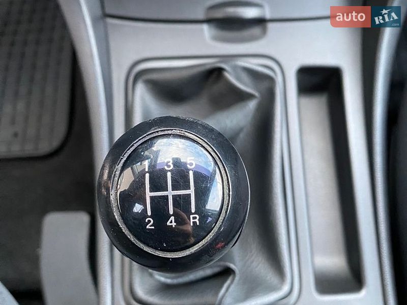 Хетчбек Mazda 3 2007 в Рівному