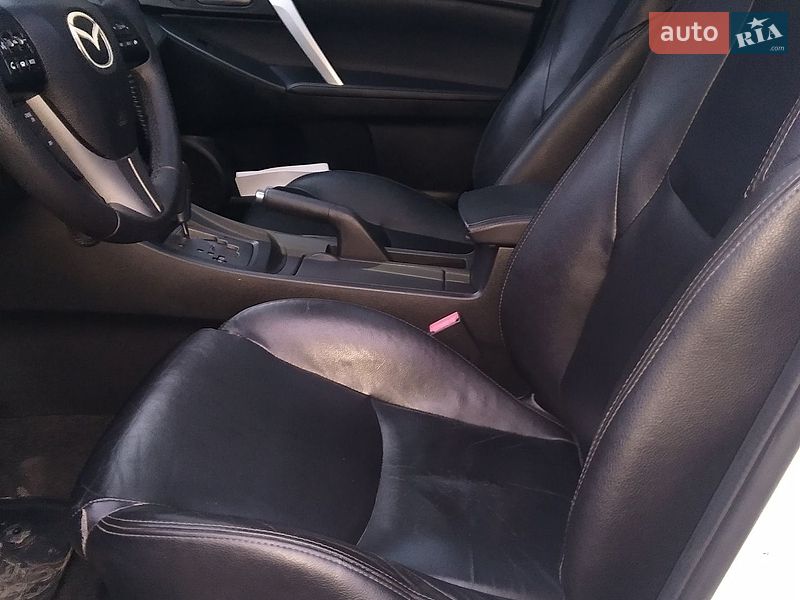Седан Mazda 3 2012 в Дніпрі фото 12 Седан Mazda 3 2012 в Дніпрі