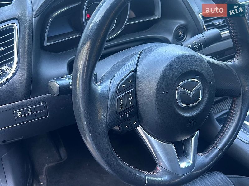 Седан Mazda 3 2015 в Киеве фото 11 Седан Mazda 3 2015 в Киеве
