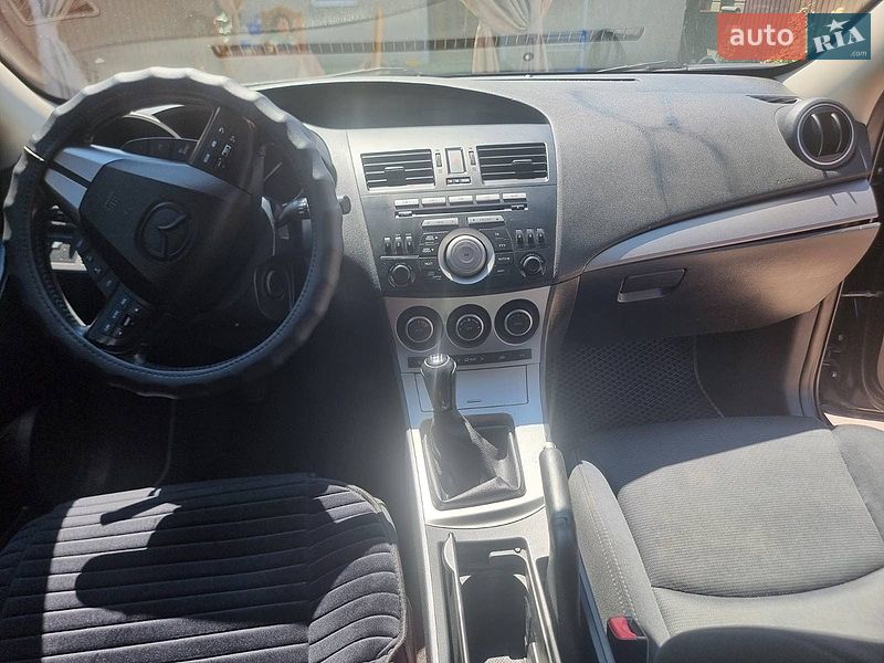 Седан Mazda 3 2009 в Одессе