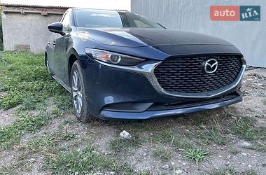 Седан Mazda 3 2021 в Волочиске