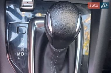 Седан Mazda 3 2016 в Мукачево