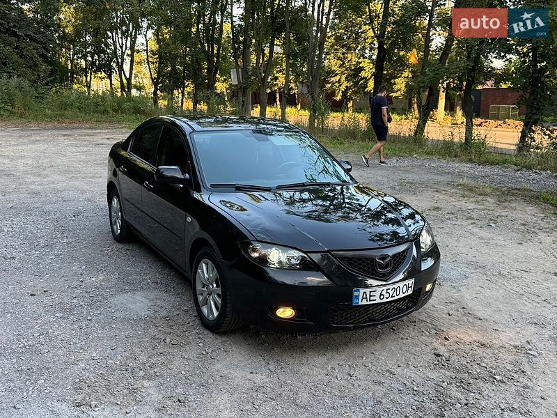 Седан Mazda 3 2008 в Виннице
