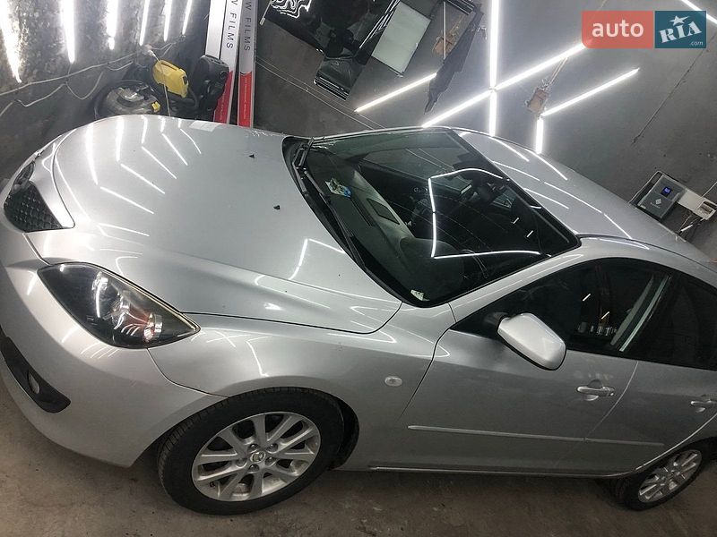 Хетчбек Mazda 3 2007 в Києві фото 2 Хетчбек Mazda 3 2007 в Києві