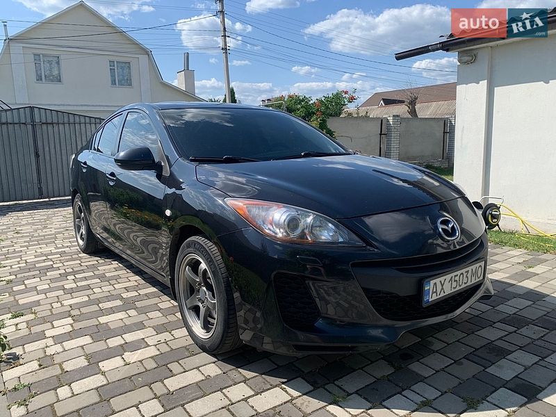 Седан Mazda 3 2012 в Харкові фото Седан Mazda 3 2012 в Харкові