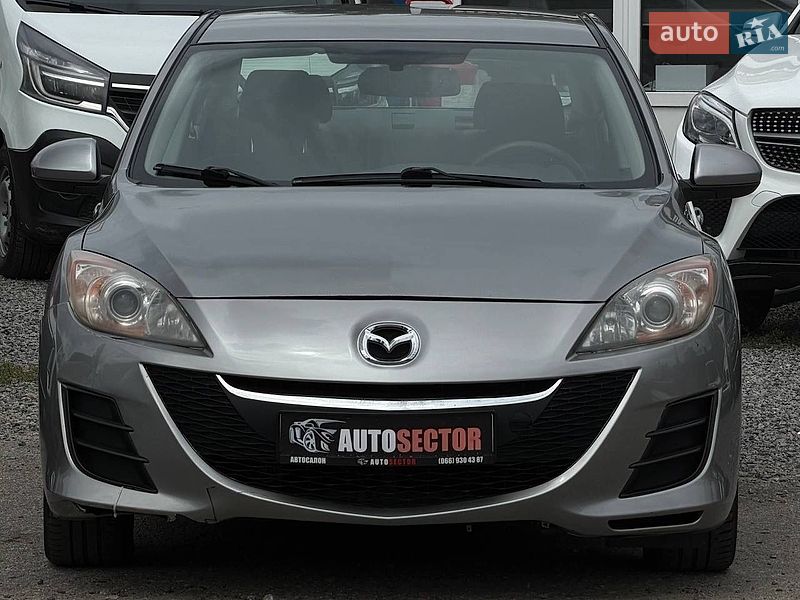 Седан Mazda 3 2010 в Харкові