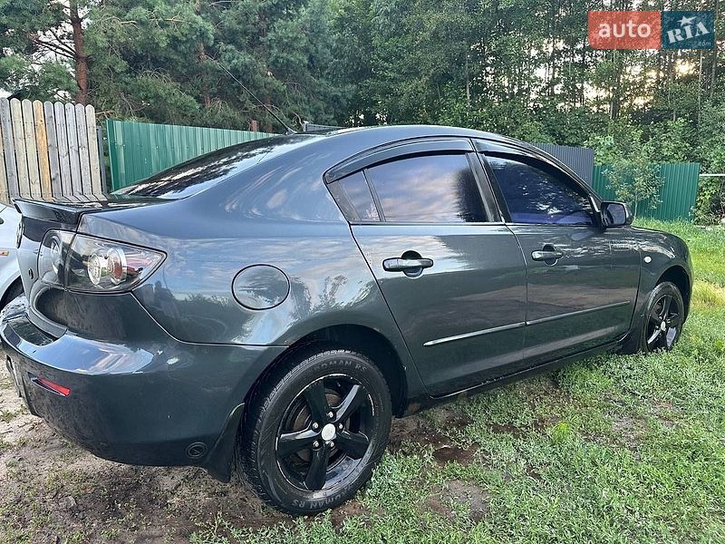 Седан Mazda 3 2007 в Києві
