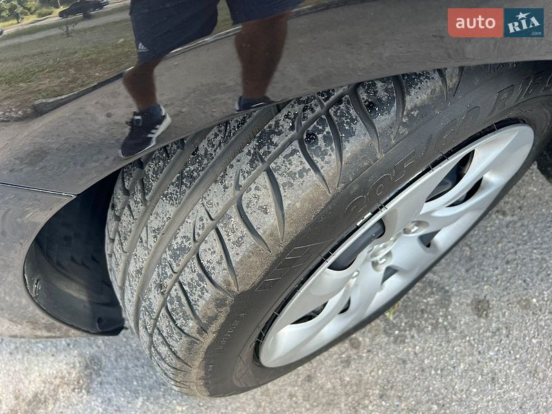 Седан Mazda 3 2011 в Запоріжжі