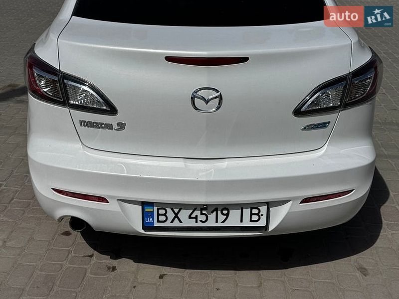 Седан Mazda 3 2013 в Кам'янець-Подільському