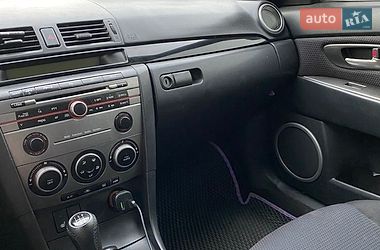 Седан Mazda 3 2007 в Львові