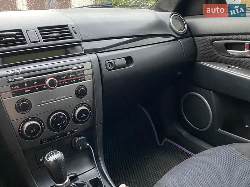 Седан Mazda 3 2007 в Львові