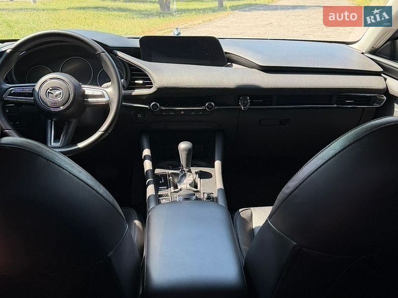 Седан Mazda 3 2021 в Днепре