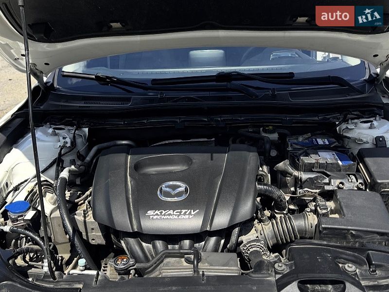 Хетчбек Mazda 3 2014 в Дніпрі