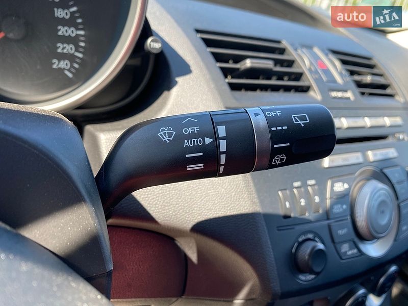 Хетчбек Mazda 3 2009 в Києві