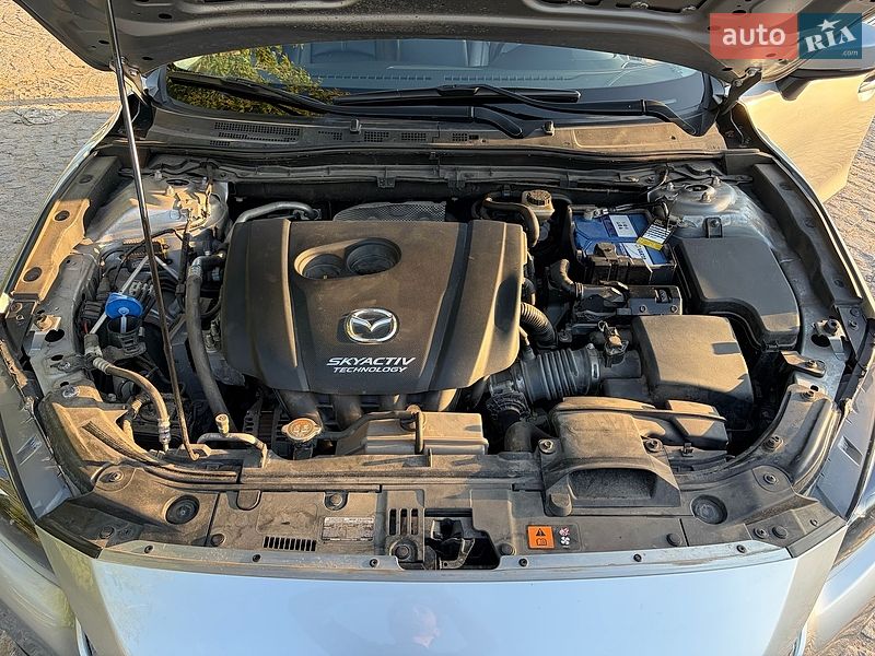 Хетчбек Mazda 3 2016 в Львові фото 7 Хетчбек Mazda 3 2016 в Львові