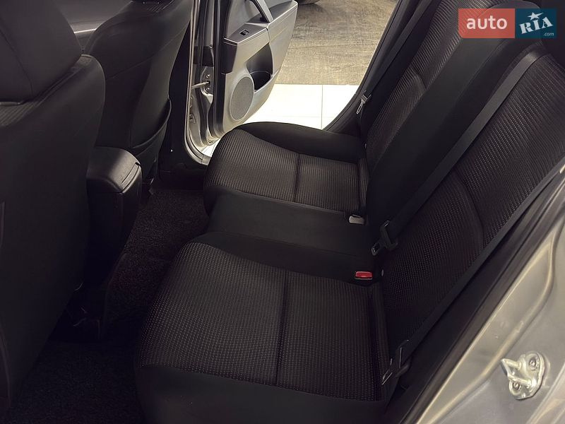 Седан Mazda 3 2013 в Николаеве