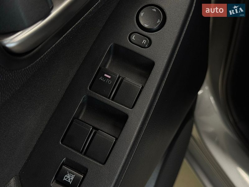 Седан Mazda 3 2013 в Николаеве
