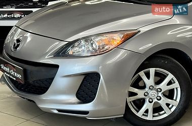 Седан Mazda 3 2013 в Николаеве