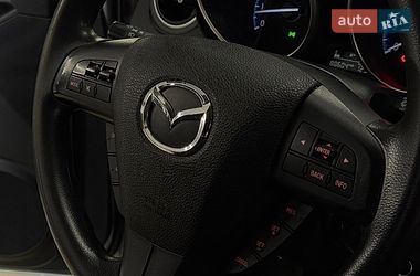 Седан Mazda 3 2013 в Николаеве