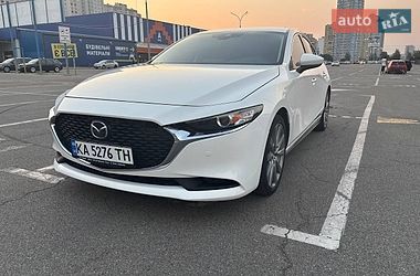 Седан Mazda 3 2021 в Киеве