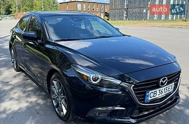 Седан Mazda 3 2018 в Чернигове