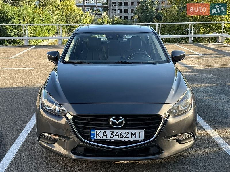 Хэтчбек Mazda 3 2016 в Киеве