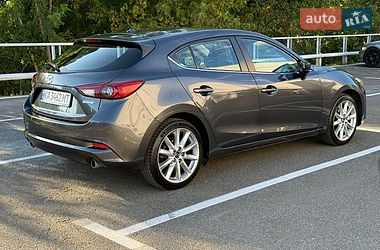 Хэтчбек Mazda 3 2016 в Киеве