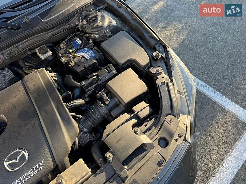 Хэтчбек Mazda 3 2016 в Киеве