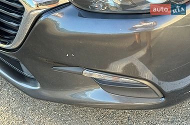 Хэтчбек Mazda 3 2016 в Киеве