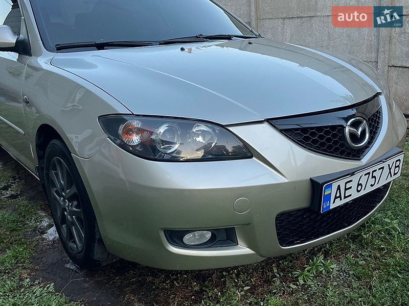 Седан Mazda 3 2008 в Дніпрі