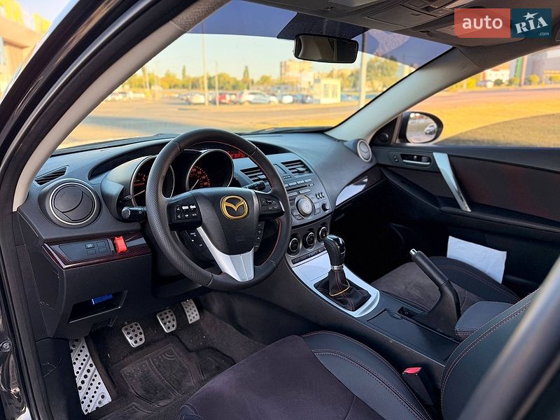 Хетчбек Mazda 3 2010 в Кривому Розі фото 47 Хетчбек Mazda 3 2010 в Кривому Розі