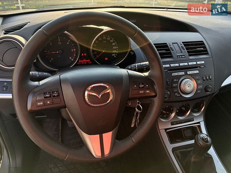 Хетчбек Mazda 3 2009 в Білій Церкві фото 12 Хетчбек Mazda 3 2009 в Білій Церкві