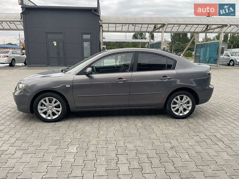 Седан Mazda 3 2007 в Миколаєві