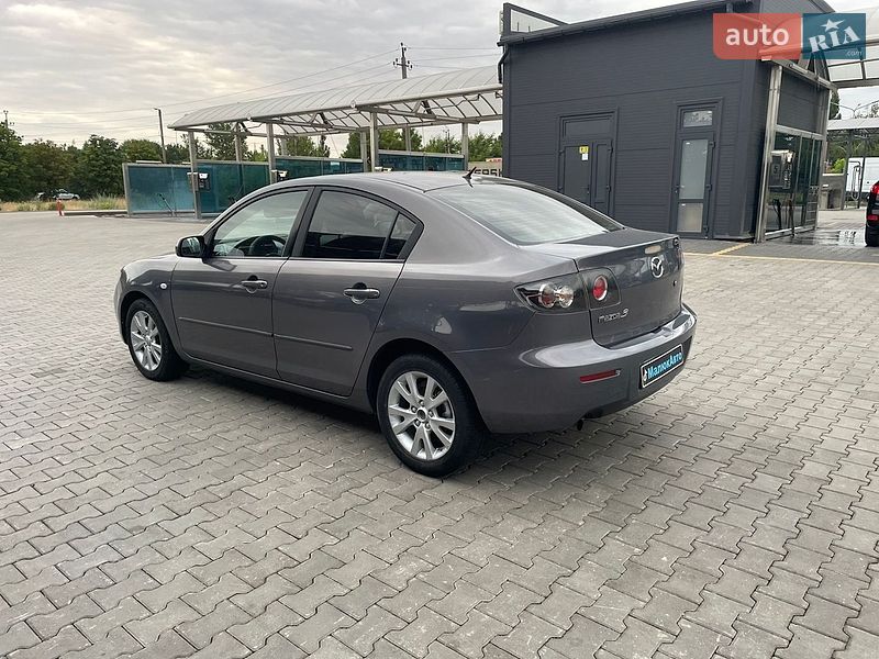 Седан Mazda 3 2007 в Миколаєві