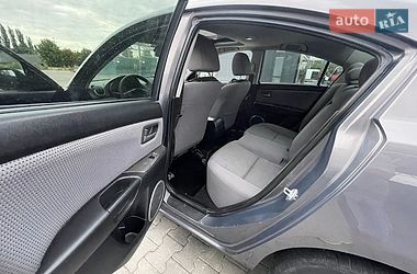 Седан Mazda 3 2007 в Миколаєві