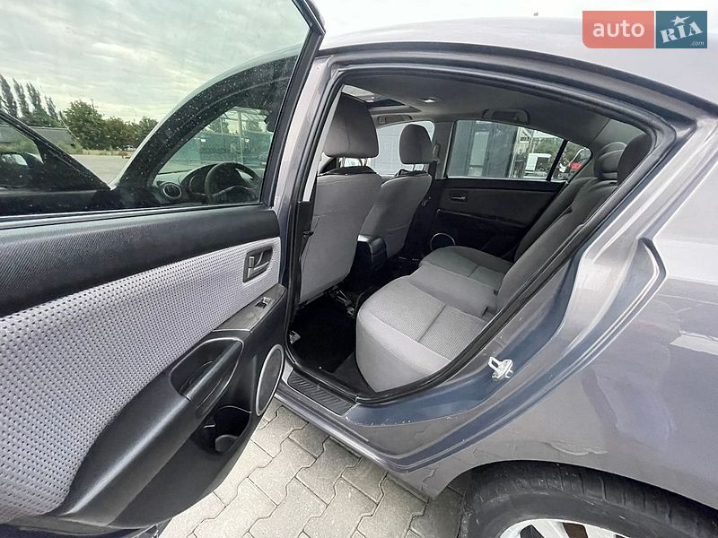 Седан Mazda 3 2007 в Миколаєві