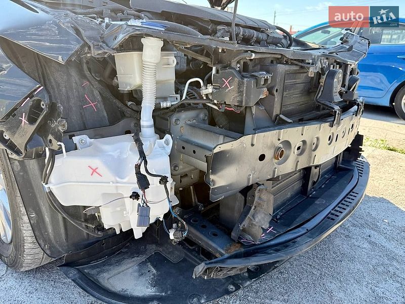 Хэтчбек Mazda 3 2023 в Киеве